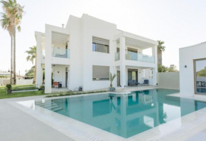 Palm View Suites